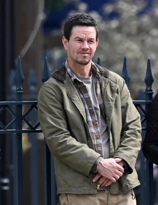 Mark Wahlberg The Uniona Mike McKenna Green Jacket for men